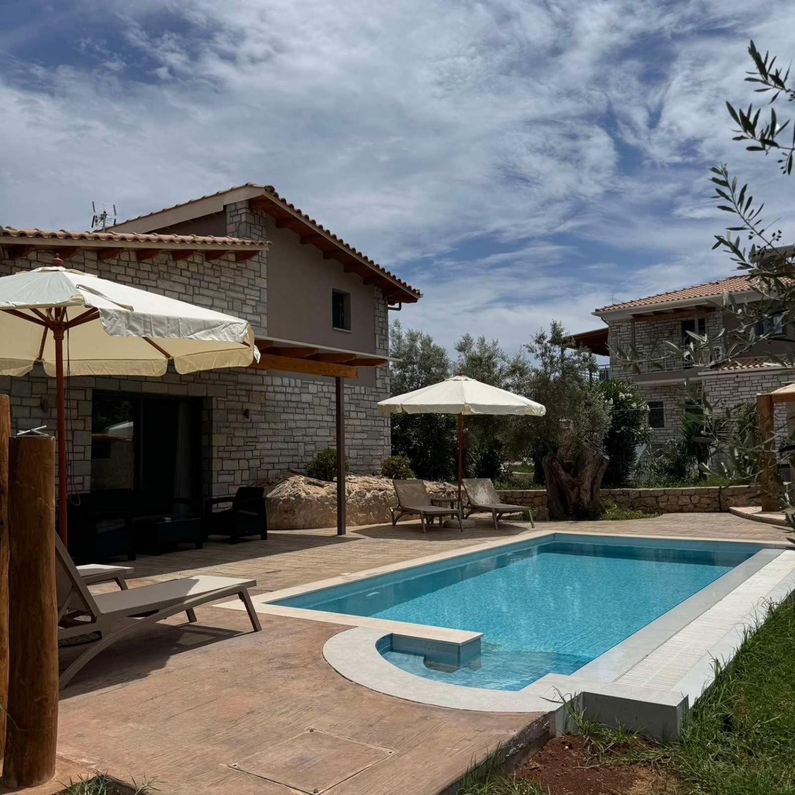 Iris Villas Complex Frinion Экстерьер фото