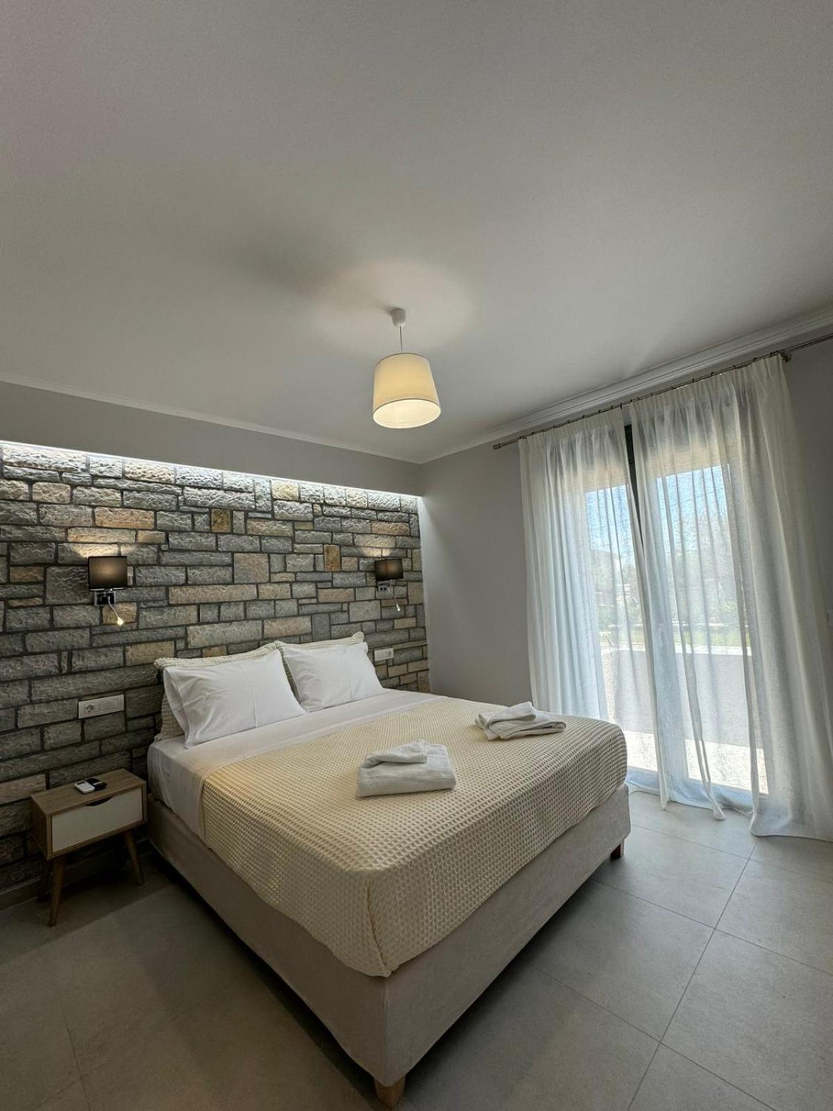 Iris Villas Complex Frinion Экстерьер фото